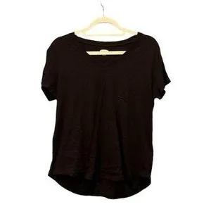 Old Navy Women's V-Neck High-Low Hem Black T-Shirt Size M thumbnail 1