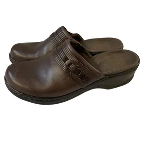 CLARKS Chocolate Dark Brown Leather Clog Mules Slides Shoes - Size 7 thumbnail 9