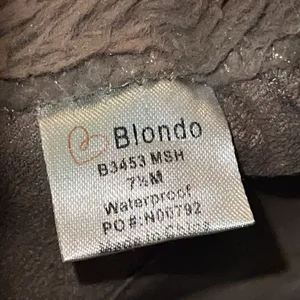 Blondo Tan Suede Booties Size 7.5 thumbnail 6