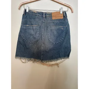 NWT One Teaspoon Sz 26 Distressed Cut Off High Waist Denim Blue Jean Mini Skirt thumbnail 3
