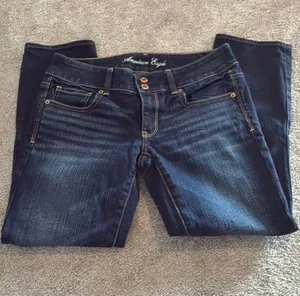 American Eagle Artist Jeans thumbnail 1
