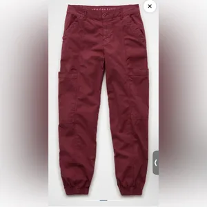 American Eagle Snappy Stretch High-Waisted Baggy Cargo Jogger thumbnail 4