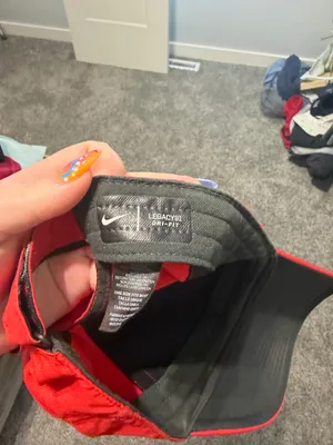 red nike hat thumbnail 3
