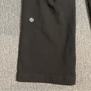 Lululemon Rainbow Flare Crop Leggings thumbnail 5