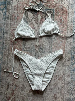 Hollister Bikini Set thumbnail 2