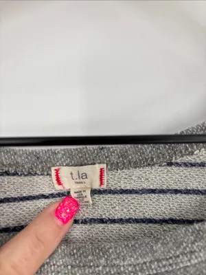 T.la Anthropologie small gray crew neck sweatshirt thumbnail 2