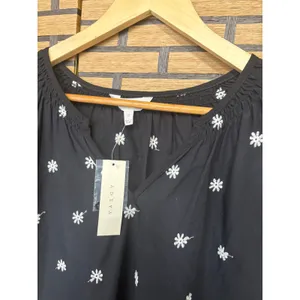 Adiva Black And White Floral Embroidered Cotton Top Size 1X‎ thumbnail 7