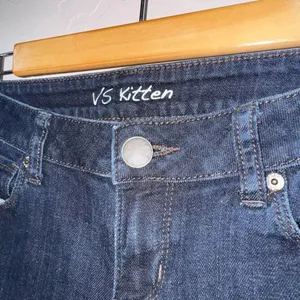 London Jeans VS Kitten Size 2 Bootcut Jeans thumbnail 4