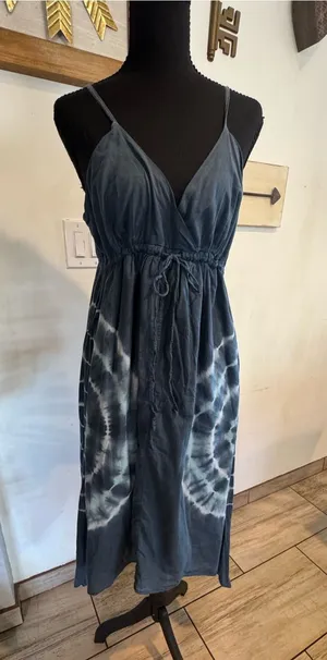 Motherhood Blue Maternity Skirt thumbnail 1