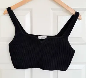 Aritzia Babaton‎ Knit Sculpt Black Ribbed Women's Crop Top Large thumbnail 1