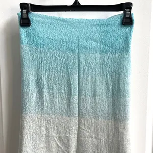 Nordstrom Scarf Womens Turquoise Ombre Crinkle Gauze Italian Modal Cotton Wrap thumbnail 4