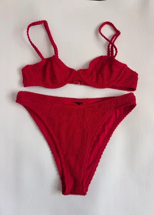 NA-KD Smocked Red Bikini Set thumbnail 1