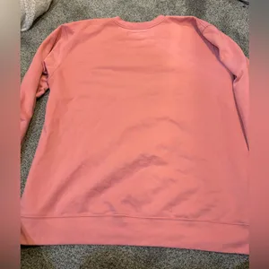 Rare Beauty Crewneck Size XL thumbnail 4