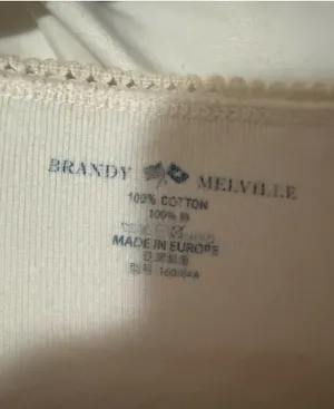 Brandy Melville White Top thumbnail 2