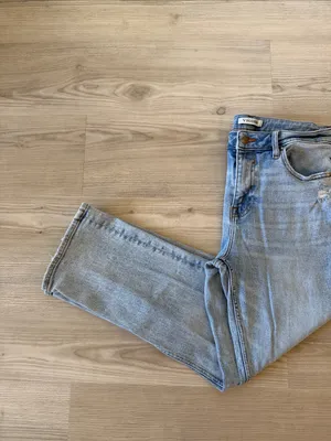 VIGOSS Light Wash High-Rise Slim Straight Jeans thumbnail 3