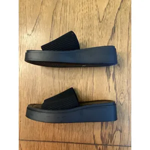 Athlefit Women’s Black Slip-On Slide Wedge Sandals US 9 thumbnail 8