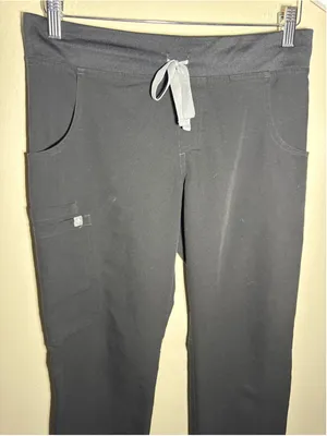 FIGS Technical Collection Scrub Pants XS Black 29” inseam thumbnail 2