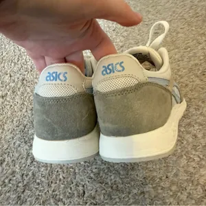 ASICS Lyte Classic Women’s Sneakers in Cream/Soft Sky Blue Color Size 6 thumbnail 5