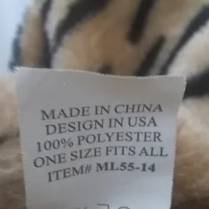 FINAL MARKDOWN Fun and funky tiger hat thumbnail 9