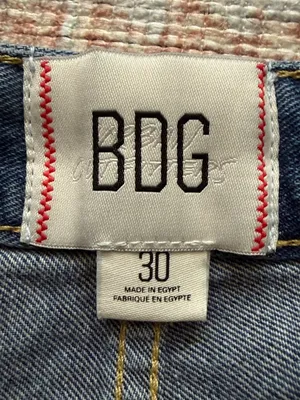 BDG Kayla Low Rise Wide Leg Denim Jeans Size 30 thumbnail 13