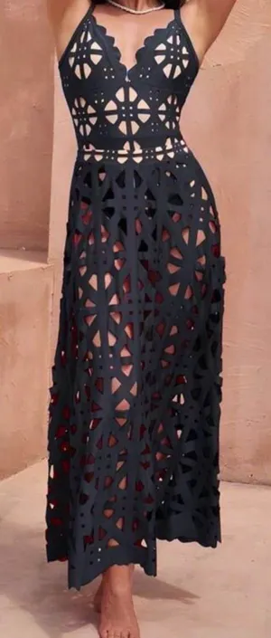 & Other Stories Black Laser-Cut Maxi Dress - Elegant Women's Evening Dress thumbnail 1