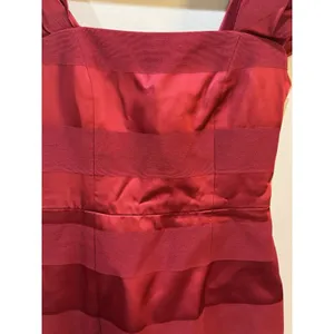 Hellessy Emily Dress‎ In Red With Contrast White Shirttail Hem Size 4 Crimson thumbnail 5