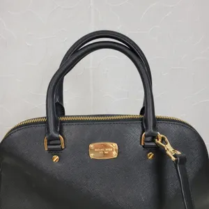MICHAEL Michael Kors Women Bag Black Leather Cindy Dome Satchel Detachable Strap thumbnail 5