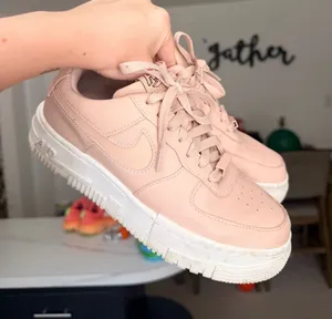 Nike Air Force shoes  thumbnail 1