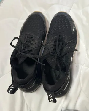 Air Max 270 Shoes thumbnail 3