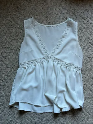 White Blouse Size XS thumbnail 1