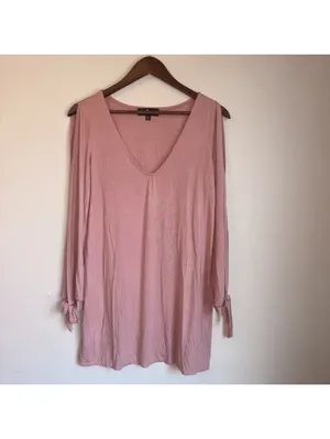 NWT Lulus Glory of Love Dress - Women's Size Medium - Pink Cold Shoulder thumbnail 3