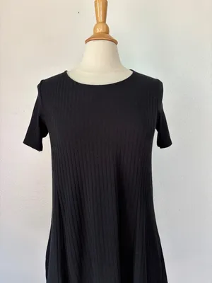 Abercrombie Solid Black Short Sleeve Open Back T-Shirt Dress thumbnail 2