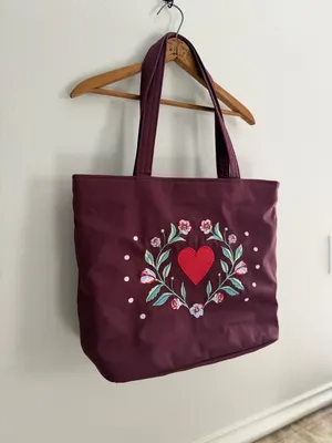 Vera Bradley Imperial Hearts Red Tote Embroidered Floral Vines Damask Cottage thumbnail 2