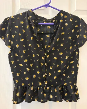Forever 21 Crop top thumbnail 1