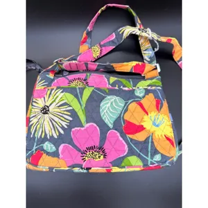 Vera Bradley Crossbody‎ Bag Womens Small Navy Pink Island Blooms Quilted Floral thumbnail 3