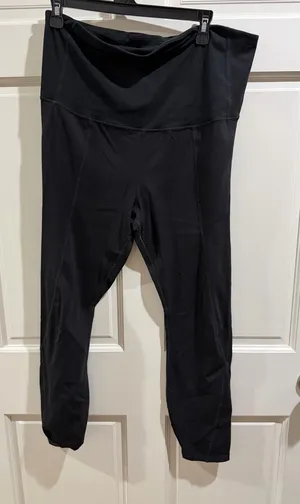 GAP Black GapFit Maternity Sculpt Compression Leggings Size large thumbnail 1