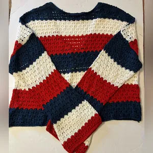 Red White & Blue sweater size XL thumbnail 2