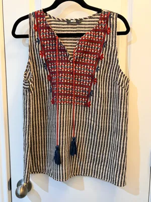 THML Women’s Large Boho Embroidered Sleeveless Tunic Top Navy Red Tassel thumbnail 1