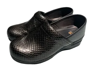 DANSKO Python Snakeskin Pewter Leather Clogs Sz 39/8.5-9 B47‎ thumbnail 1