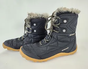 Columbia‎ Women's Girl's Minx Shorty III Black Waterproof Snow Boot 5 Tag SZ 5.5 thumbnail 1
