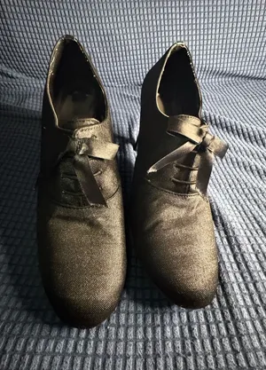 Vintage-style Ann Marino herringbone oxford heels thumbnail 1