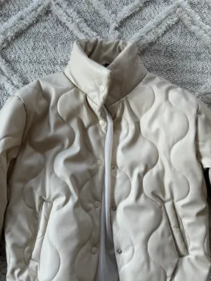 Forever21 cream puffer wavy stitch cinchable waist transition jacket thumbnail 5
