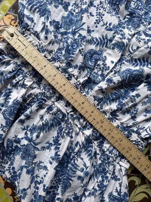 Anthropologie White Blouse with Blue Floral Print and Smocked Waist Sz: L thumbnail 4