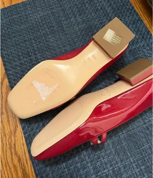AGL Women's Red Patent Leather Mary Jane Shoes thumbnail 9
