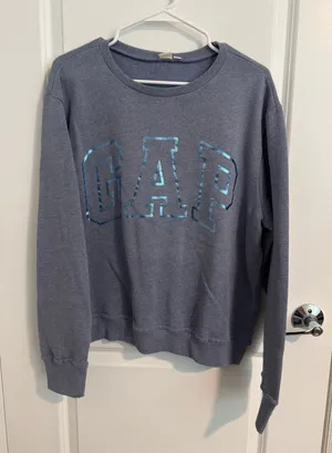 Gap Sweater  thumbnail 1