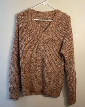 Caramel Brown Fall Colors V-Neck Long Sleeves Sweater Knit Medium Tall‎ Winter thumbnail 1