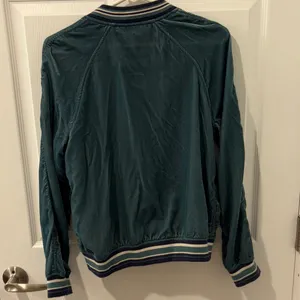 American Eagle Outfitters  Teal velvet Bomber Jacket thumbnail 5
