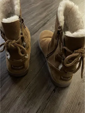 Koolaburra by UGG Sz 6 Shazi Short Boot Shearling Fur Brown thumbnail 2