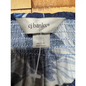 CJ Banks Women's Plus Size 1X Blue Floral Print Smocked‎ Neck Short Sleeve Shirt thumbnail 2