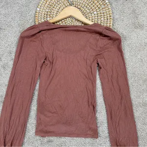 Abercrombie & Fitch Women’s Ribbed Puff Sleeve Longsleeve Shirt in Mauve M thumbnail 8